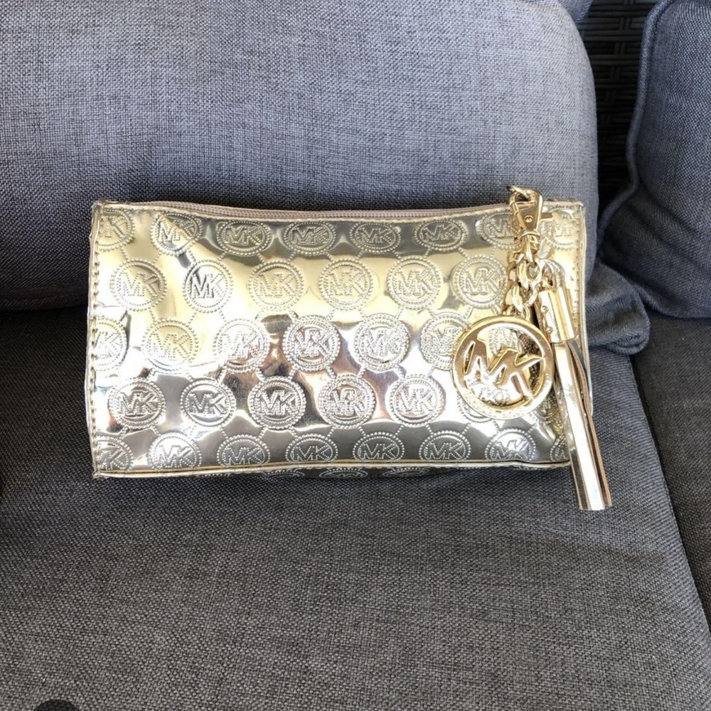 Michael Kors makeup bad (gold) brand new